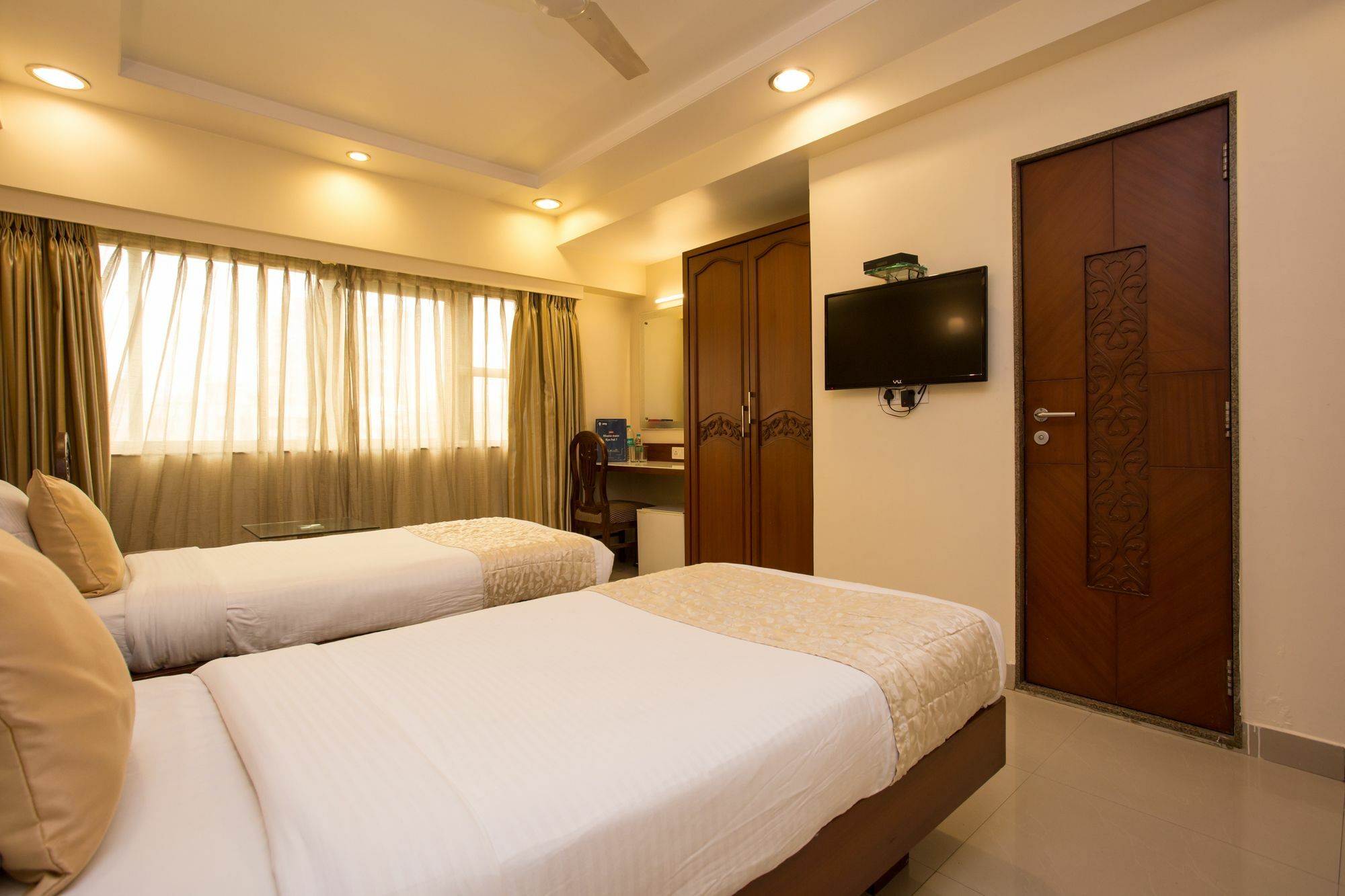 Oyo 10007 Hotel Grace Residency 孟买 外观 照片
